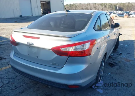 2014 Ford Focus Se from USA, damaged, VIN 1FADP3F24EL330775